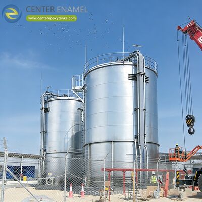 Zewnętrzny pływający dach dla zbiornika z dwustronnym zbiornikiem paliwa: uzupełnia drugorzędne zamknięcie z lepszym tłumieniem pary