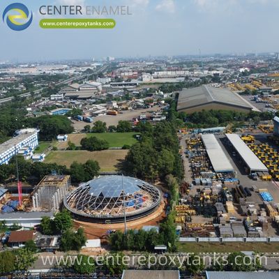 Aluminiowa kopuła geodezyjna dla zbiornika buforowego osadu: Tworzy odporne na warunki atmosferyczne uszczelnienie, które pomaga również zminimalizować emisję lotnych związków organicznych (LZO)